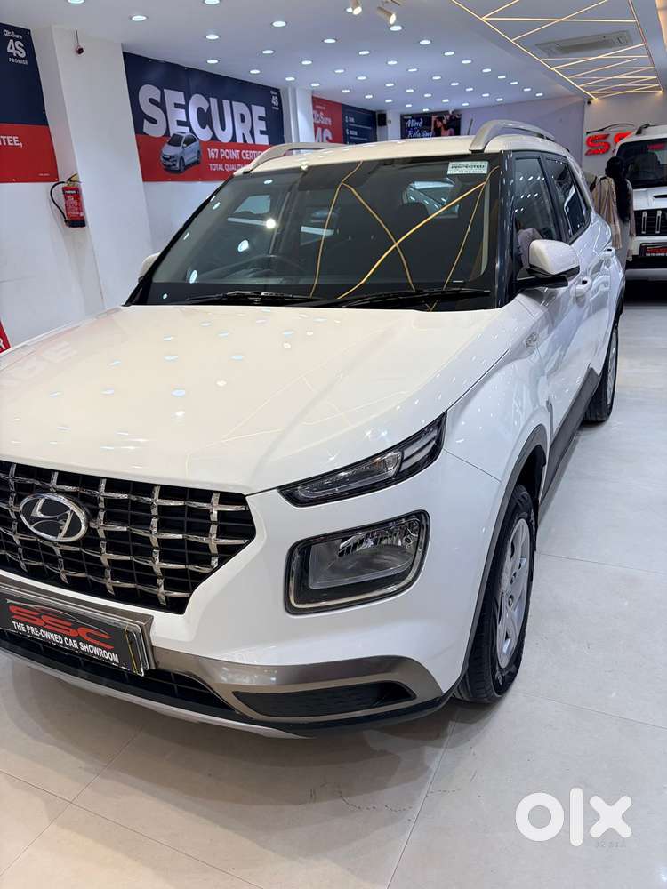 Hyundai Venue S 1.2 Petrol, 2020, Petrol