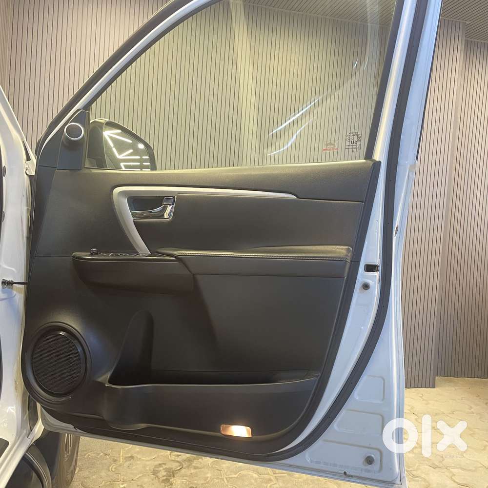 Toyota Fortuner 4x2 At 2.8 Diesel, 2021, Diesel