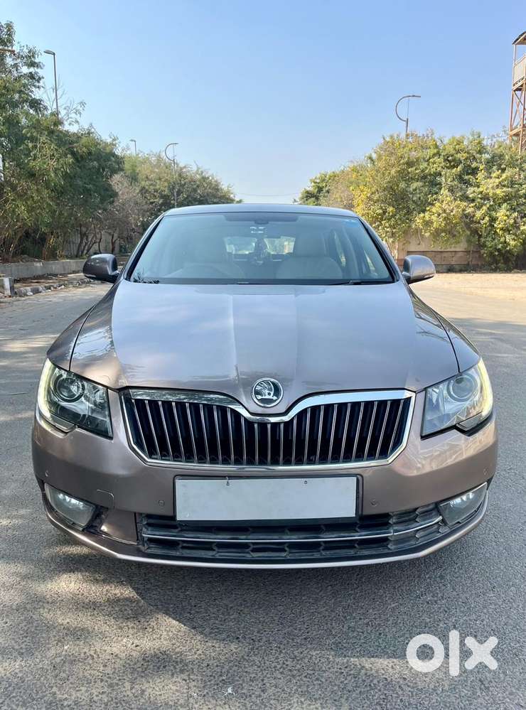 Skoda Superb 2008-2013 Elegance 1.8 Tsi At, 2014, Petrol
