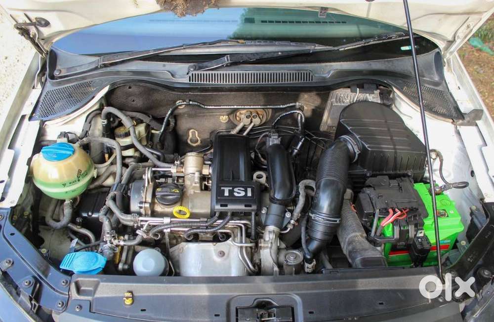 Volkswagen Vento 1.2 Tsi Highline At, 2016, Petrol
