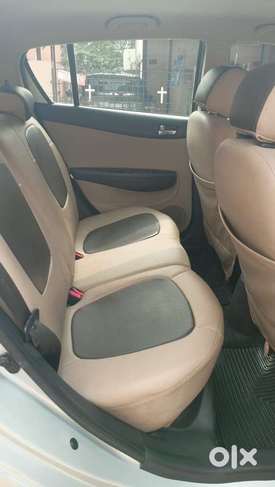 Hyundai I20 Petrol Era, 2014, Petrol