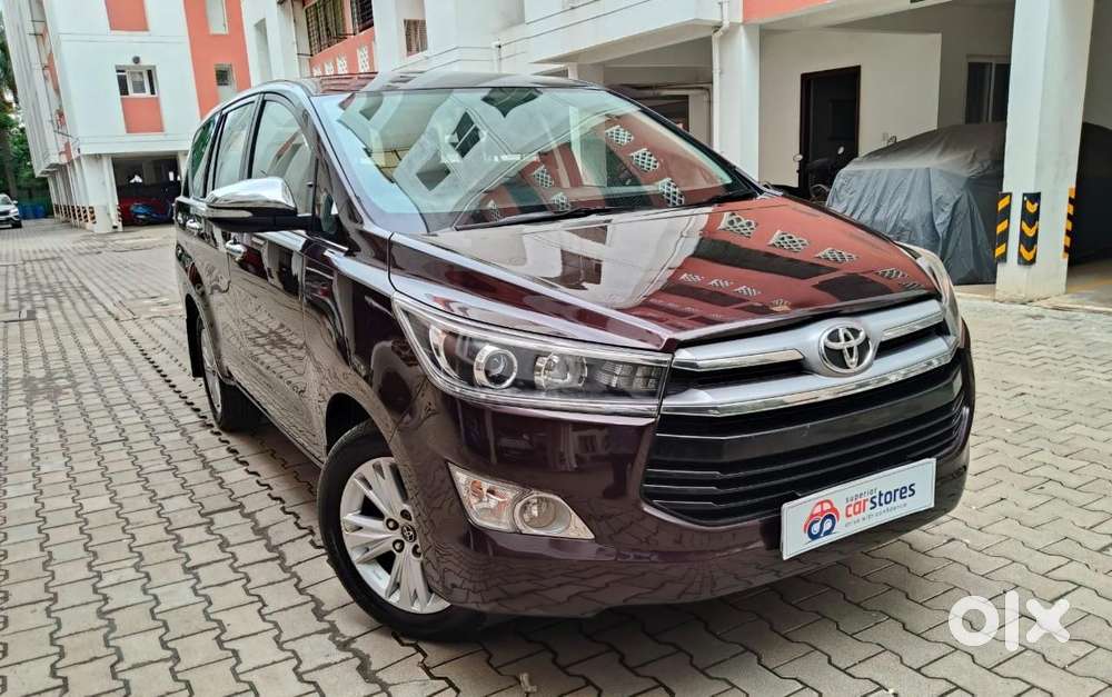 Toyota Innova Crysta 2.8z Automatic, 2016, Diesel