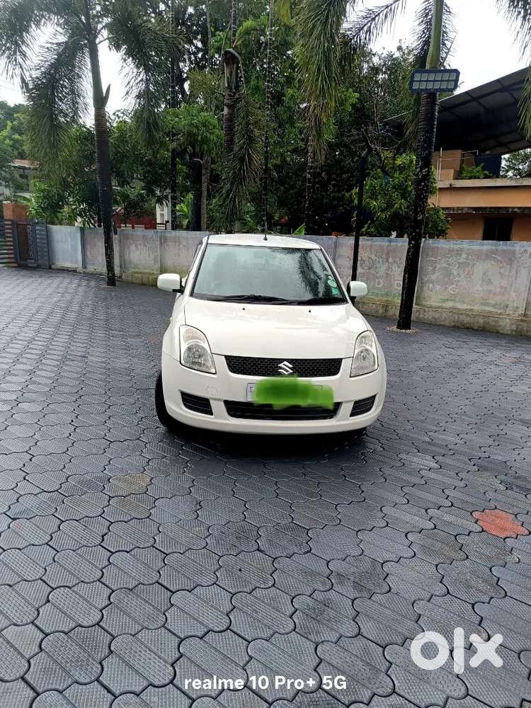 Maruti Suzuki Dzire 2011 Petrol Manual