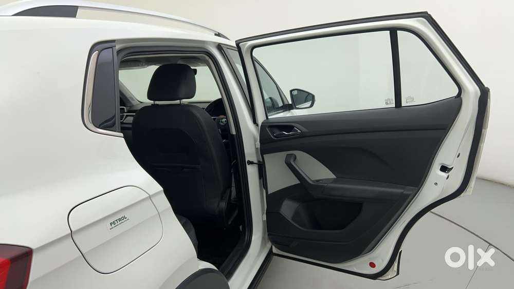 Skoda Kushaq Style 1.0l Tsi At, 2023, Petrol