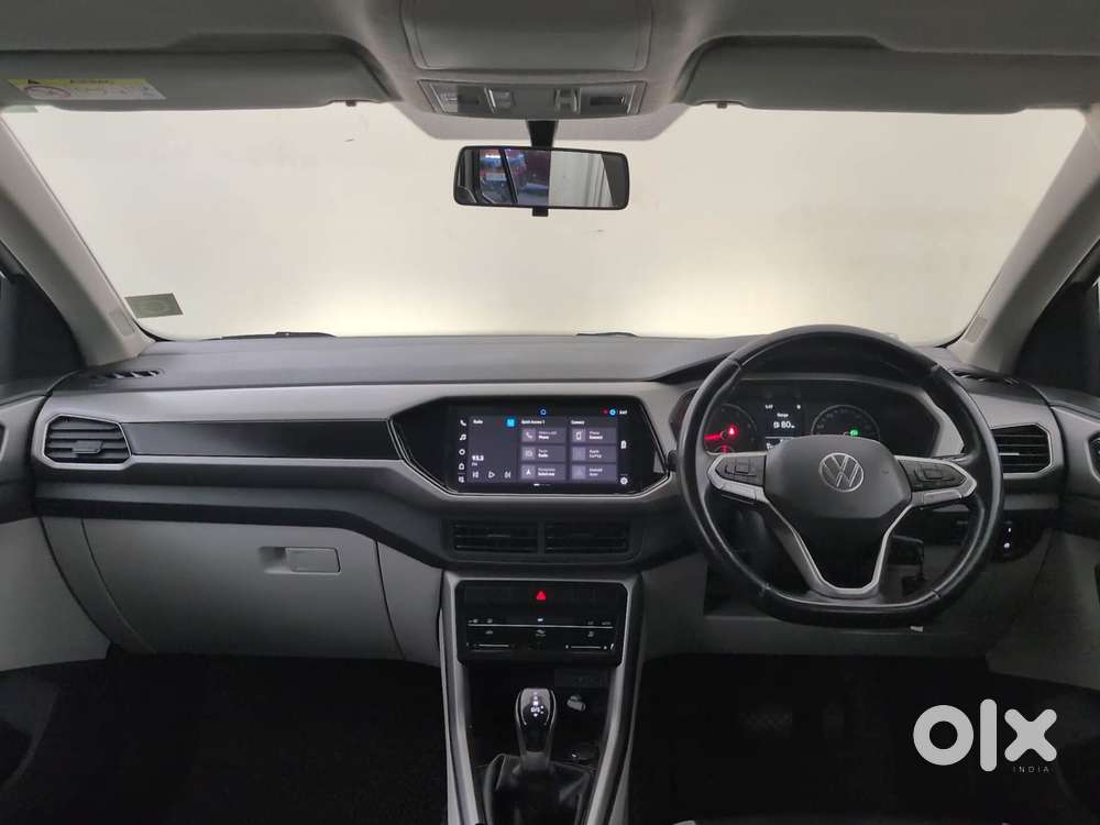 Volkswagen Taigun 1.0 Tsi Highline At, 2022, Petrol
