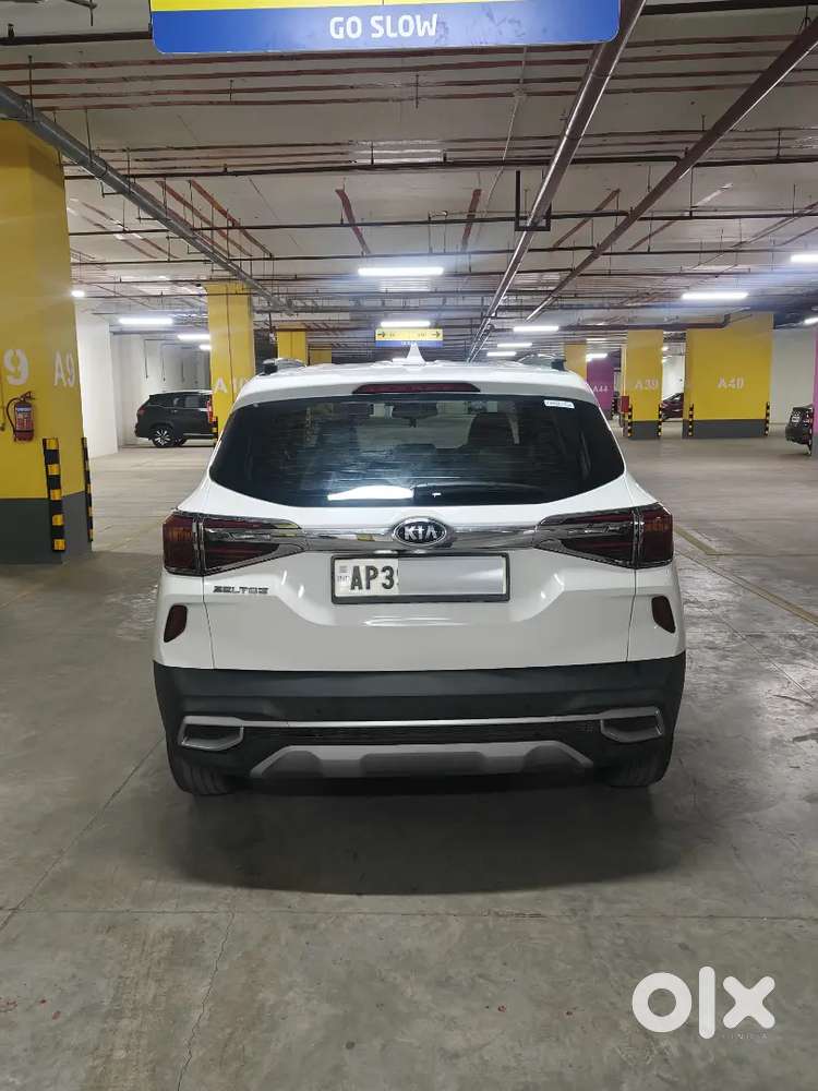 Kia Seltos Petrol Manual