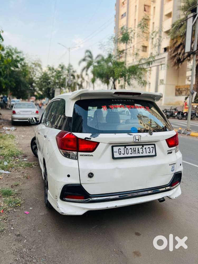 Honda Mobilio Top Model
