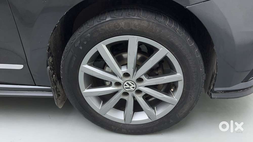 Volkswagen Vento 1.6 Highline, 2020, Petrol