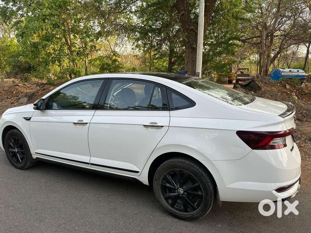 Skoda Slavia 2025 Petrol 7000 Km Driven