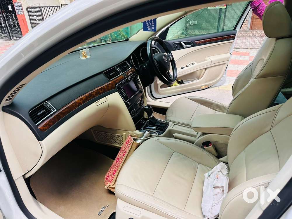 Skoda Superb 2013-2015 Elegance 2.0 Tdi Cr At, 2014, Diesel