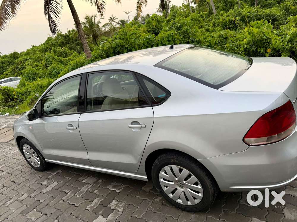 Volkswagen Vento Magnific 1.6 Comfortline, 2014, Diesel