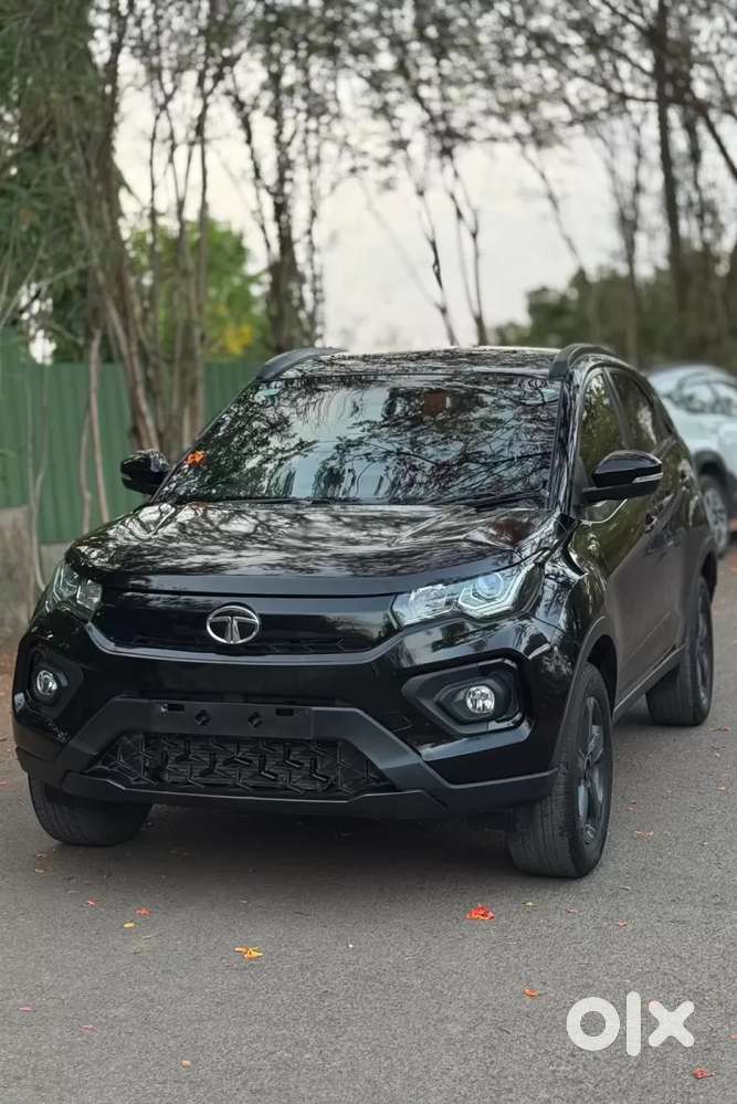 Tata Nexon 1.2 Revotron Xz Plus Hs Dark Edition, 2023, Petrol