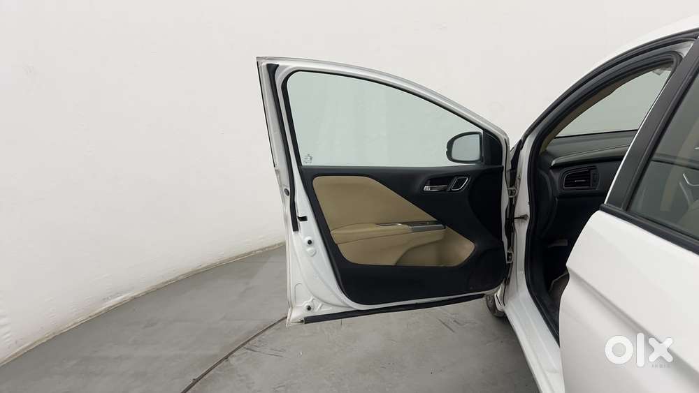 Honda City 1.5 Zx Cvt I-vtec, 2017, Petrol