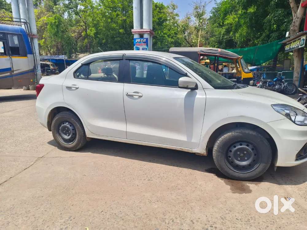 Maruti Suzuki Dzire 2022 Petrol 70000 Km Driven