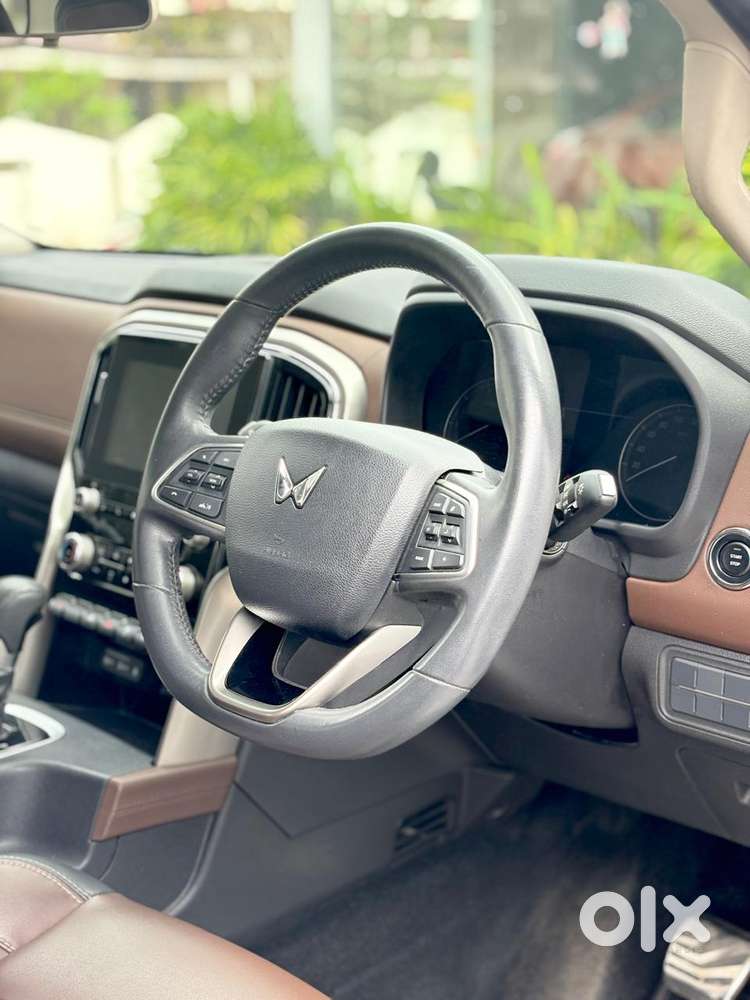 Mahindra Scorpio N Z8 Petrol At 7 Str, 2023, Petrol