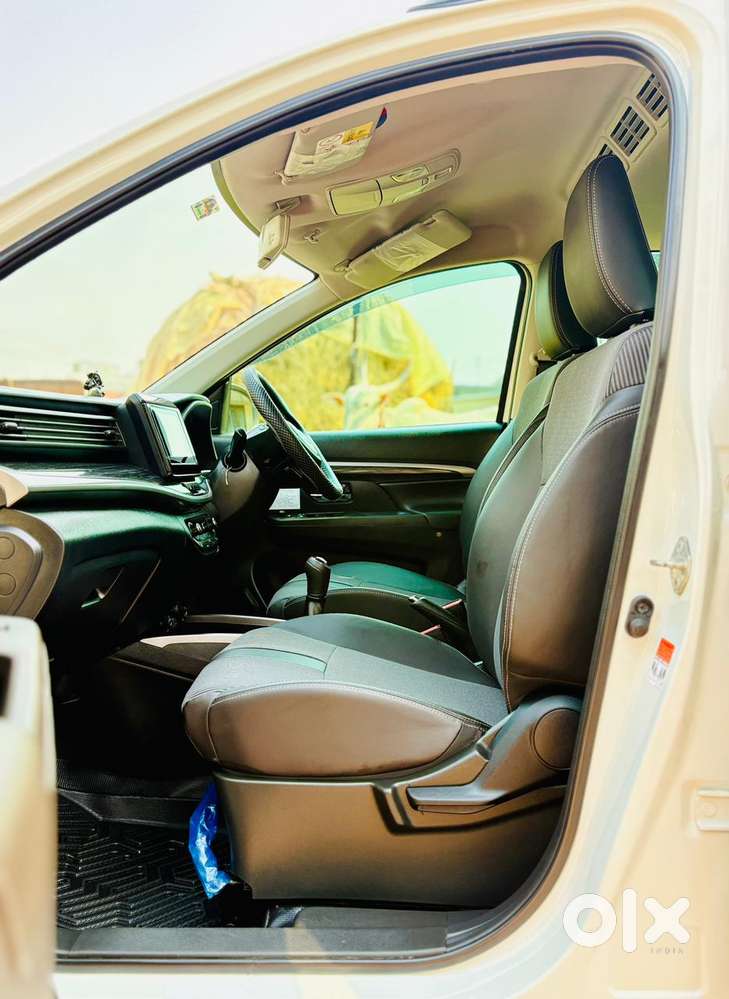 Maruti Suzuki Xl6 Zeta, 2025, Cng & Hybrids