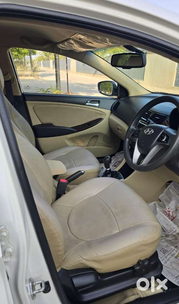 Hyundai Verna Vtvt 1.6 Sx, 2015, Petrol
