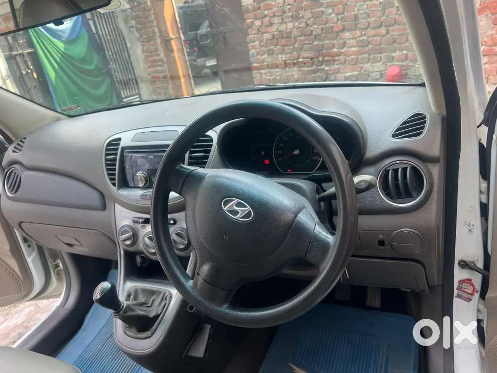 Hyundai I10 2011 Petrol 84000 Km Driven