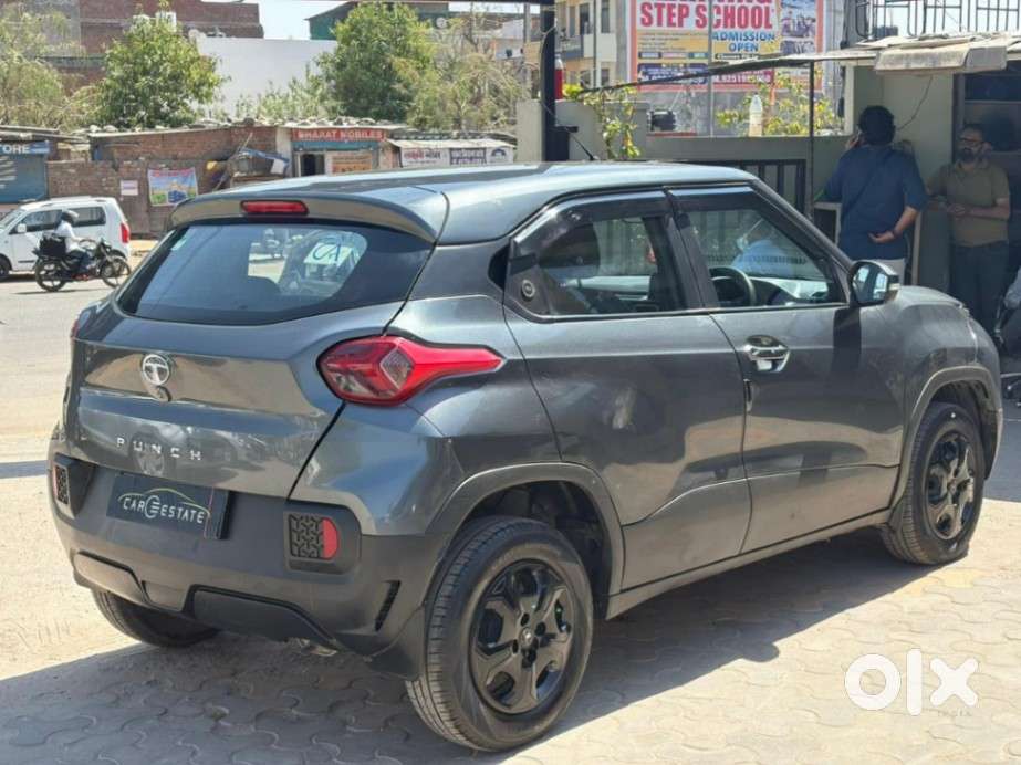 Tata Punch Accomplished, 2023, Petrol