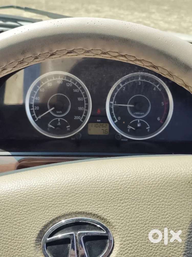 Tata Safari Storme 2014