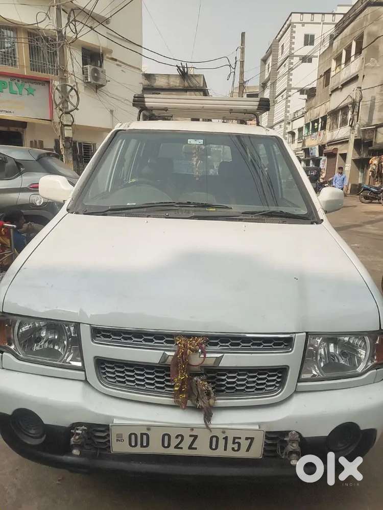 Chevrolet Tavera 2015 Diesel 20000 Km Driven