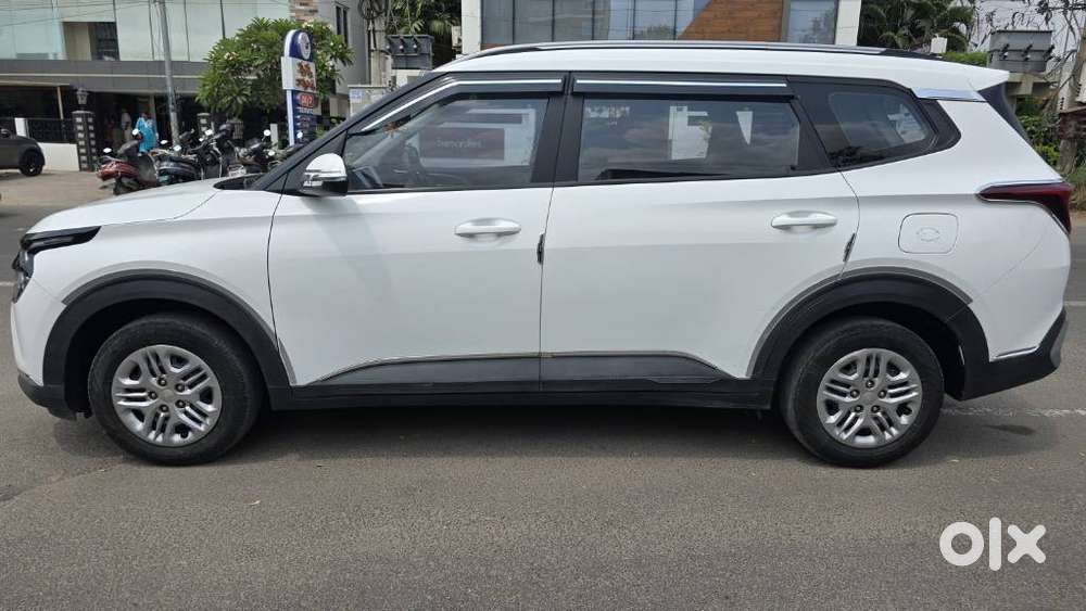 Kia Carens 1.5 Prestige 7 Str, 2023, Petrol