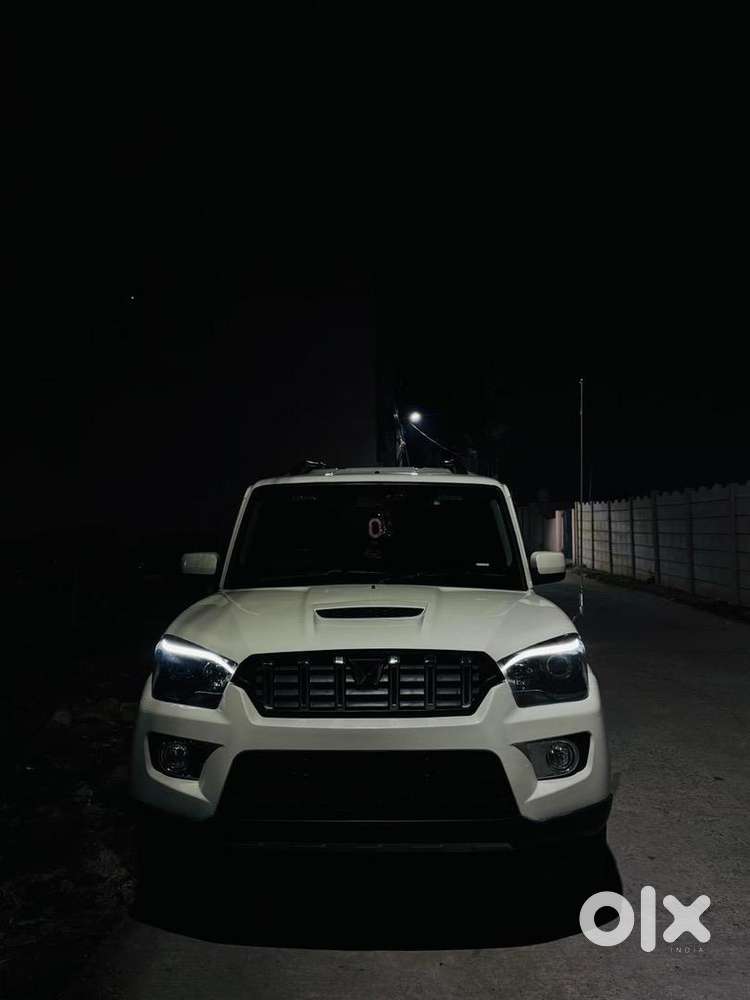 Mahindra Scorpio 2019 Diesel 90000 Km Driven