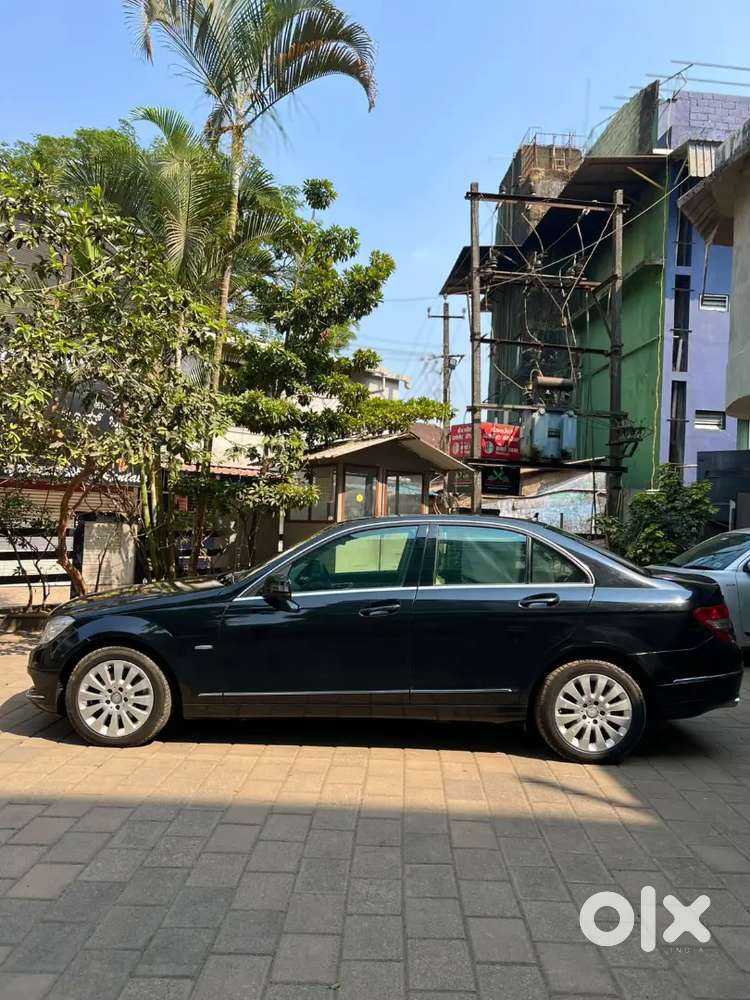 Mercedes-benz Class 2010 C200 Second Owner