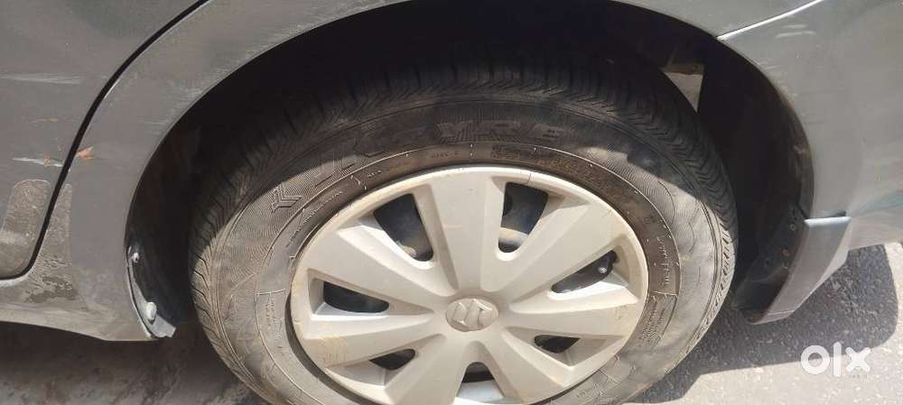 Maruti Suzuki Dzire 1.2 Vxi, 2012, Petrol