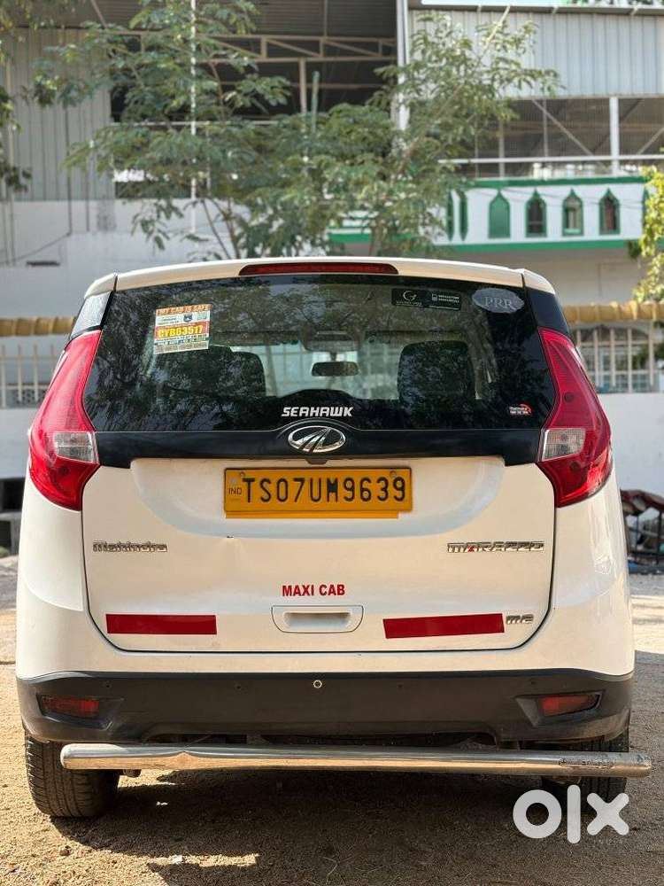 Mahindra Marazzo M2 8str, 2023, Diesel
