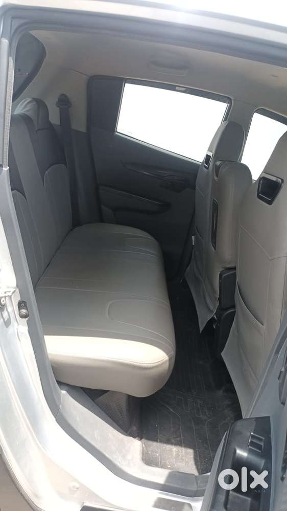 Mahindra Kuv 100 Mfalcon G80 K4 Plus, 2017, Petrol