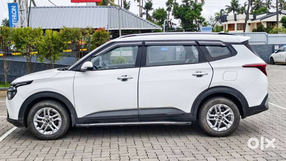 Kia Carens Prestige 1.5 Turbo Petrol Imt 7 Str, 2023, Petrol