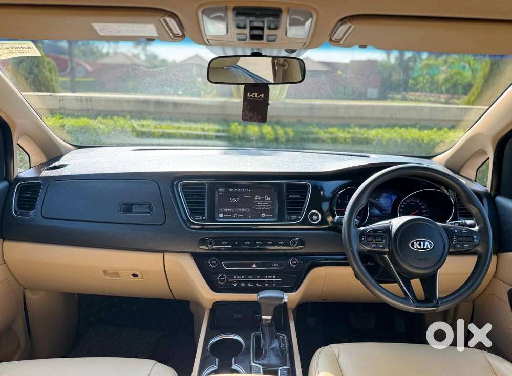 Kia Carnival Prestige, 2020, Diesel