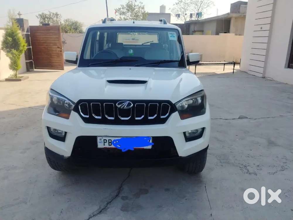 Mahindra Scorpio 2016