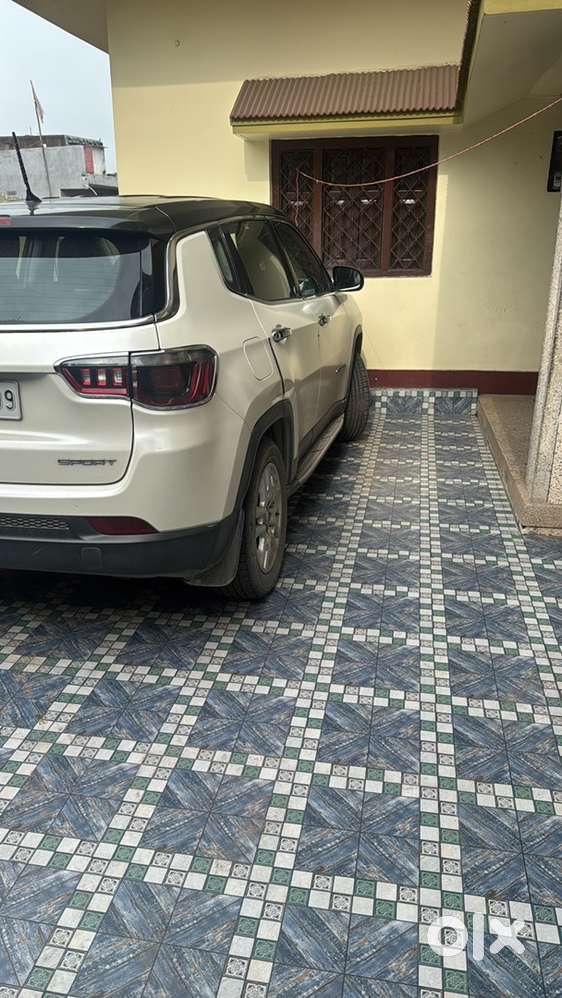 Jeep Compass Petrol Well Maintained