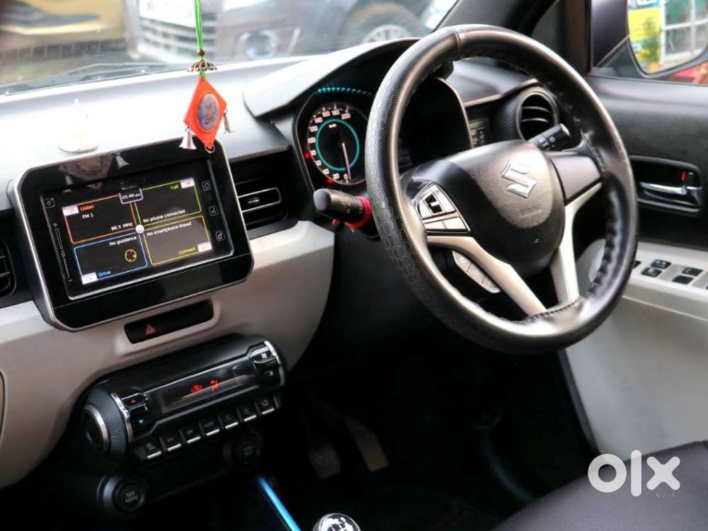 Maruti Suzuki Ignis 1.2 Alpha Mt Dual Tone, 2018, Petrol