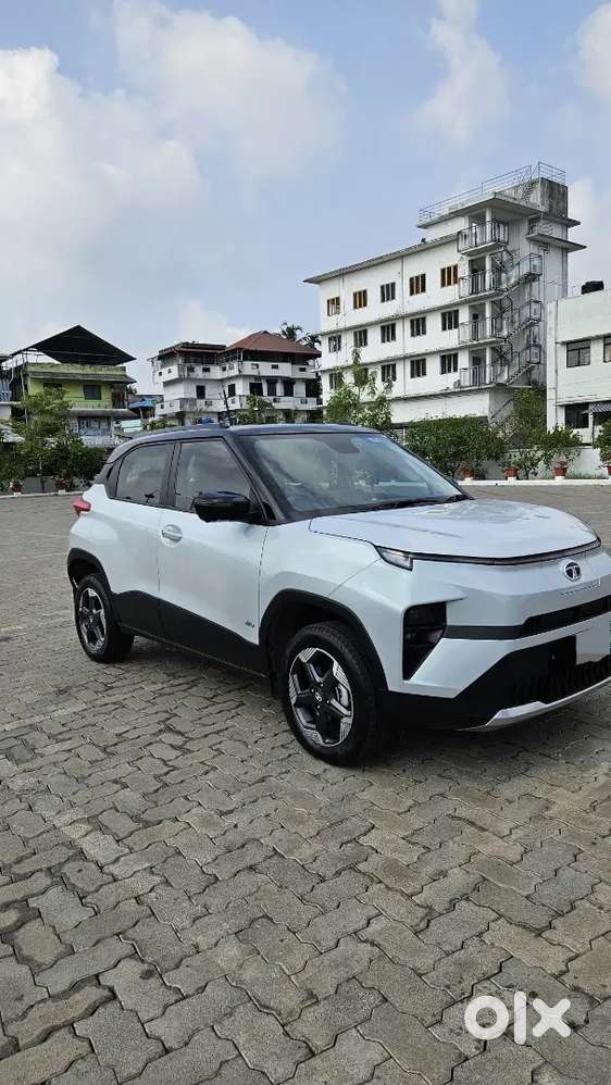 Tata Punch Ev 2025 17500 Km Driven