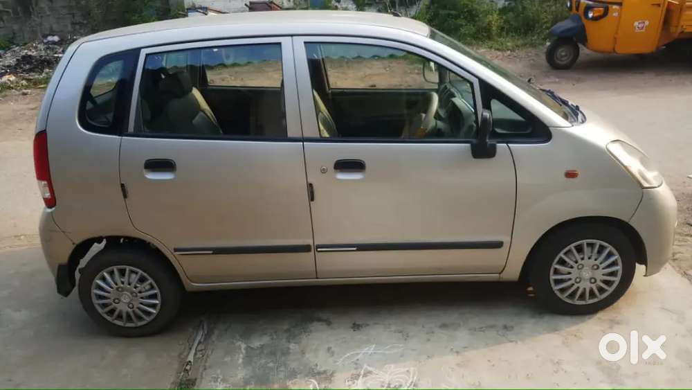 Maruti Suzuki Zen Estilo 2009