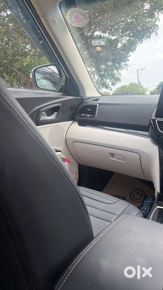 Mahindra Xuv300 Ax5 Pm At 2025