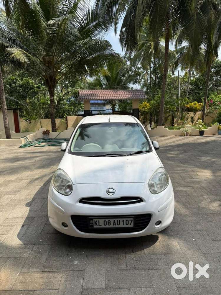 Nissan Micra 2010 Diesel Xv Premium Full Option.