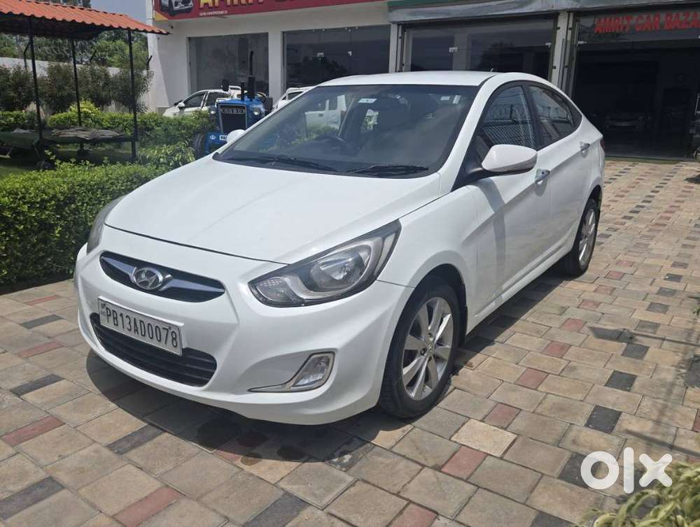 Hyundai Verna Fluidic 1.6 Crdi Sx Opt, 2012, Diesel