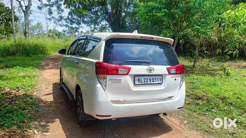 Toyota Innova Crysta 2019