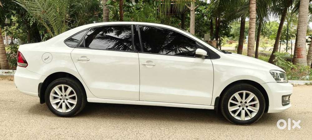 Volkswagen Vento Diesel Highline, 2015, Diesel