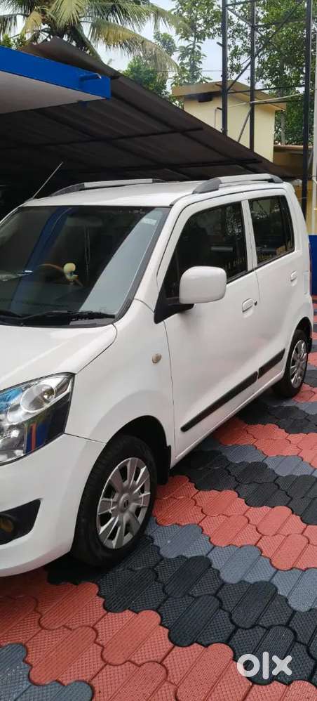 Well Maintained Wagon R 2017 Model