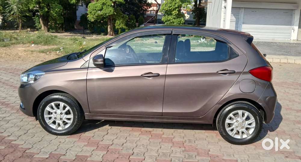 Tata Tiago 1.05 Revotorq Xz, 2018, Petrol