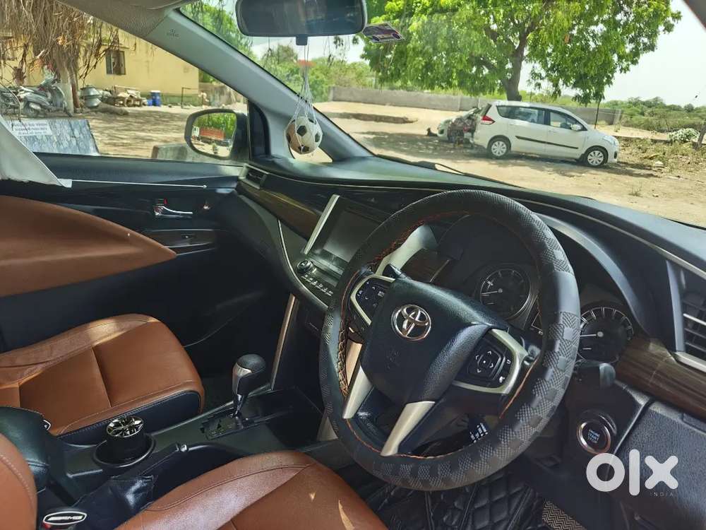Toyota Innova Crysta 2016 Diesel Automatic