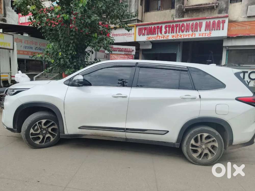 Maruti Suzuki Invicto 2024
