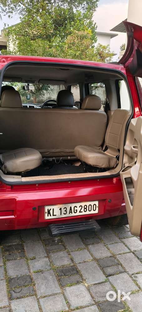 Mahindra Tuv 300 Mhawk100 T8, 2016, Diesel