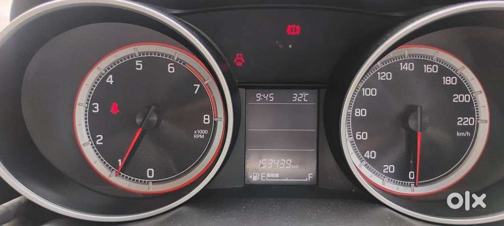 Maruti Suzuki Swift 1.3 Zxi, 2021, Petrol