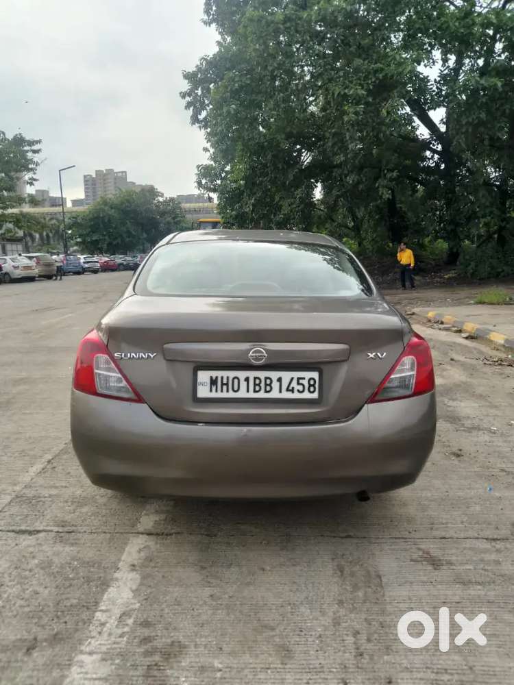 Nissan Sunny Petrol 2011 With Low Km
